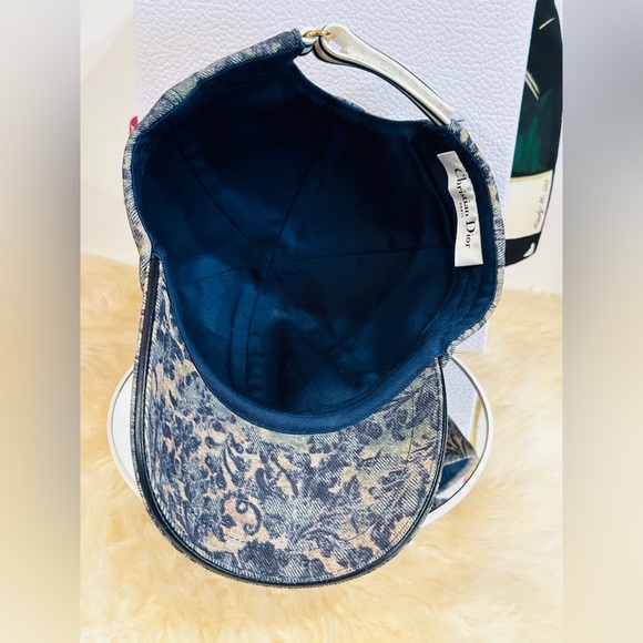 ๐ฅ CHRISTIAN DIOR Toile De Jouy Cap Large 59-60 with COA - Picture 10 of 17